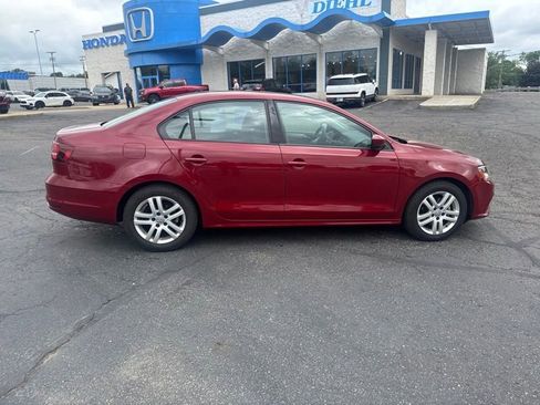Used 2018 Volkswagen Jetta S FWD image 8