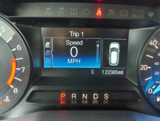 Used 2017 Ford Explorer XLT AWD/4WD image 9