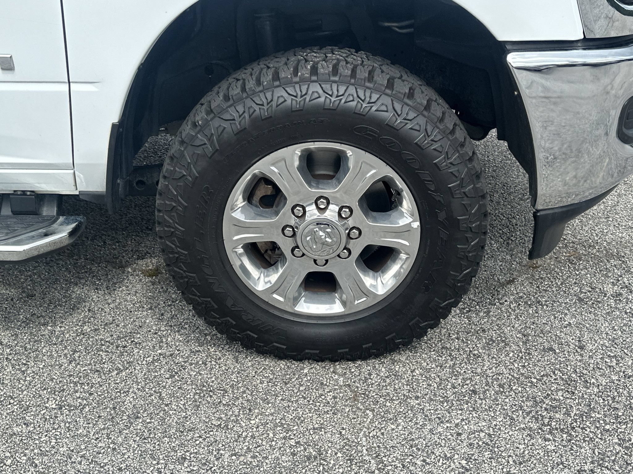 Used 2024 RAM 2500 Big Horn AWD/4WD image 5