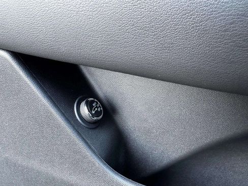 Used 2024 Cadillac XT6 Luxury w/ LPO, Floor Liner Package image 21