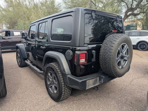 Used 2018 Jeep Wrangler Unlimited Sport S image 4