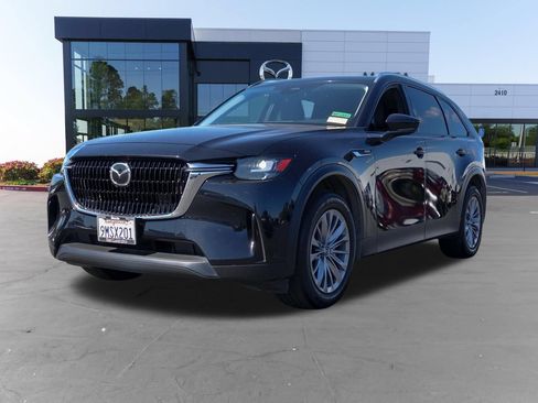 Certified 2024 MAZDA CX-90 Plug-In Hybrid w/ Preferred AWD/4WD image 9