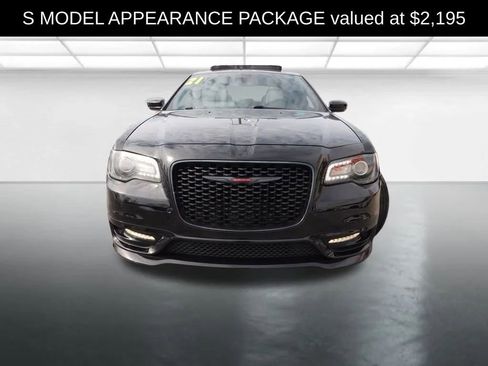 Used 2021 Chrysler 300 S w/ S Model Appearance Package image 3