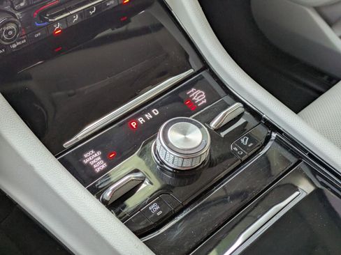 Used 2022 Jeep Grand Cherokee L Summit w/ MOPAR Finishing Package image 19