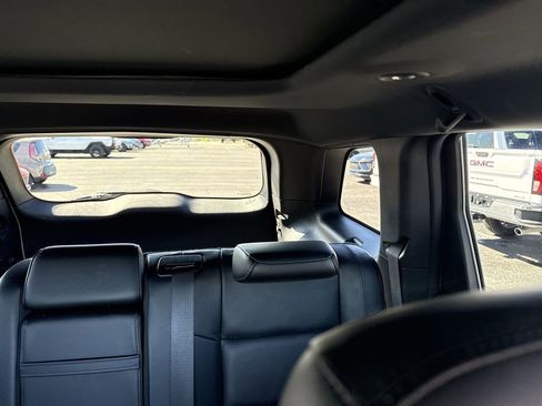 Used 2022 Jeep Grand Cherokee Limited image 12