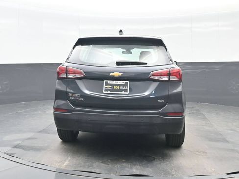 Used 2022 Chevrolet Equinox LS AWD/4WD image 5