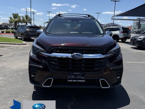 Used 2023 Subaru Ascent Touring AWD/4WD image 2