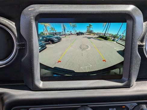 Used 2023 Jeep Wrangler Sahara 4xe image 21