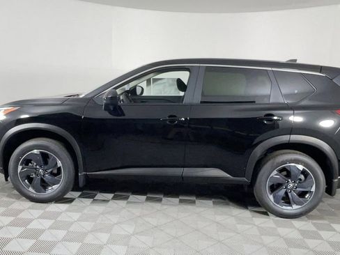 New 2025 Nissan Rogue SV image 7