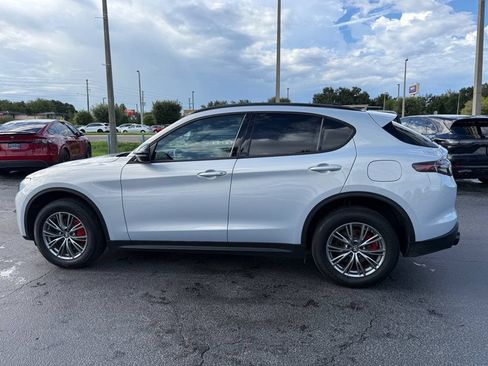Used 2024 Alfa Romeo Stelvio Sprint RWD image 8