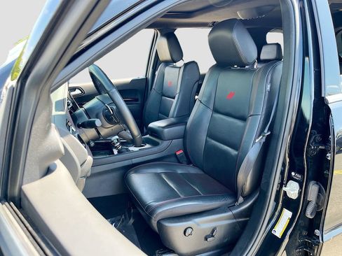 Certified 2024 Dodge Durango Citadel w/ Tow 'N Go Package AWD/4WD image 21