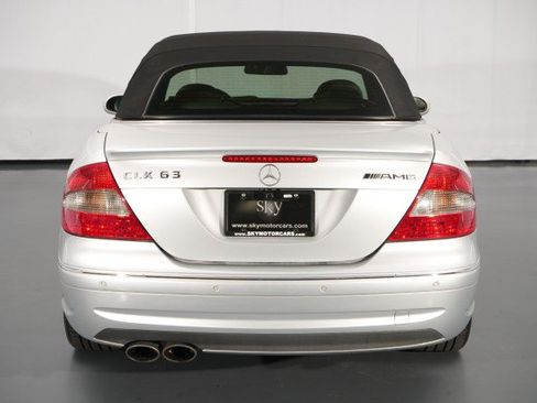 Used 2007 Mercedes-Benz CLK 63 AMG Cabriolet image 15