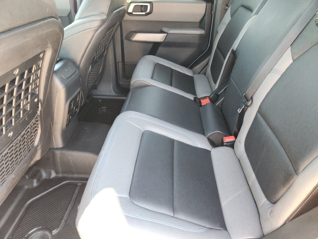 Used 2023 Ford Bronco Black Diamond AWD/4WD image 35