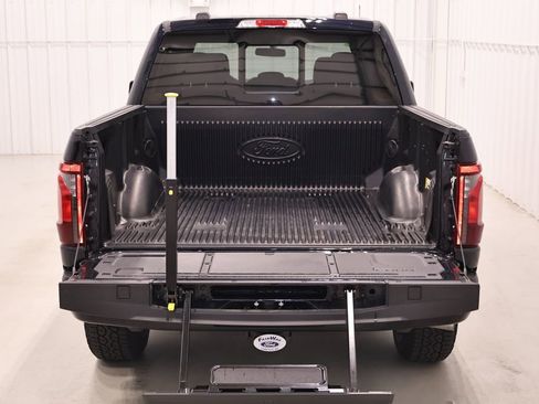 New 2026 Ford F150 XLT AWD/4WD image 32
