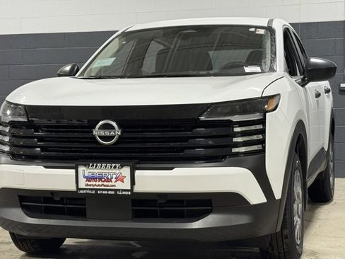 New 2026 Nissan Kicks S w/ Charging Package image 23