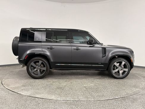 Used 2024 Land Rover Defender 110 Carpathian Edition image 8