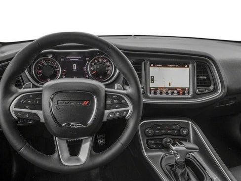 Used 2017 Dodge Challenger GT w/ GT Interior Package AWD/4WD image 7
