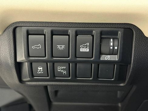 Used 2020 Subaru Ascent Limited w/ Technology Package AWD/4WD image 34