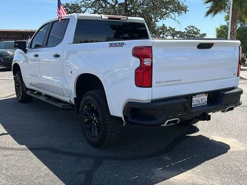 Used 2024 Chevrolet Silverado 1500 LT Trail Boss w/ Convenience Package II AWD/4WD image 5