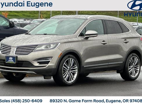 Used 2016 Lincoln MKC Reserve image 9