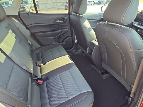New 2026 Chevrolet Trax LT image 22