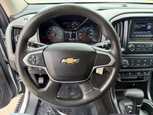 Used 2017 Chevrolet Colorado W/T w/ WT Convenience Package image 15