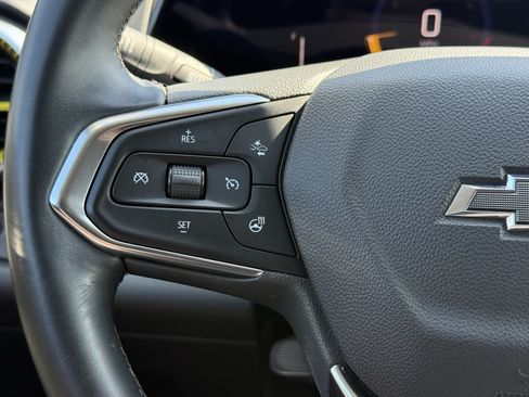 Used 2025 Chevrolet Trax ACTIV w/ Driver Confidence Package FWD image 19
