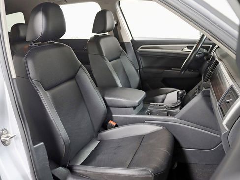 Used 2019 Volkswagen Atlas SE image 24