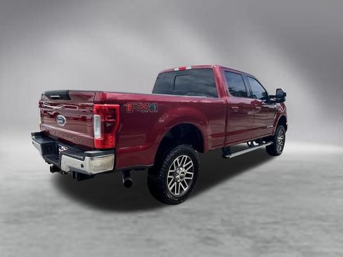 Used 2017 Ford F250 Lariat w/ Lariat Ultimate Package AWD/4WD image 4