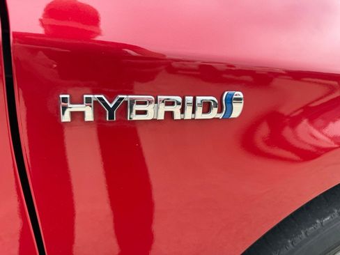 Used 2011 Toyota Prius Three w/ Navigation Pkg FWD image 9