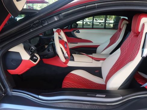 Used 2017 BMW i8 AWD/4WD image 14