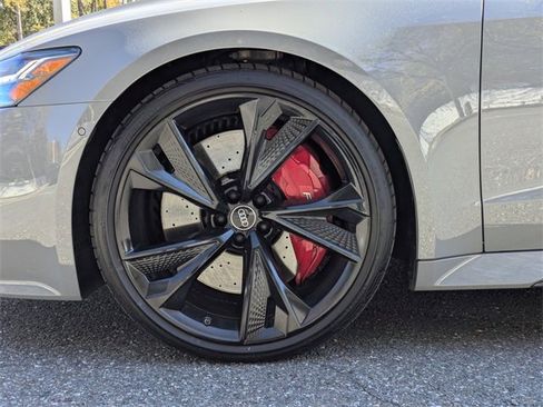 Used 2022 Audi RS 7 Sportback image 9