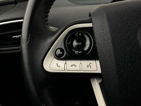 Used 2017 Toyota Prius Four w/ Premium Convenience Package image 33