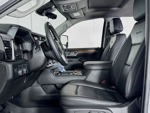 Used 2024 GMC Sierra 2500 Denali w/ Denali Reserve Package image 13