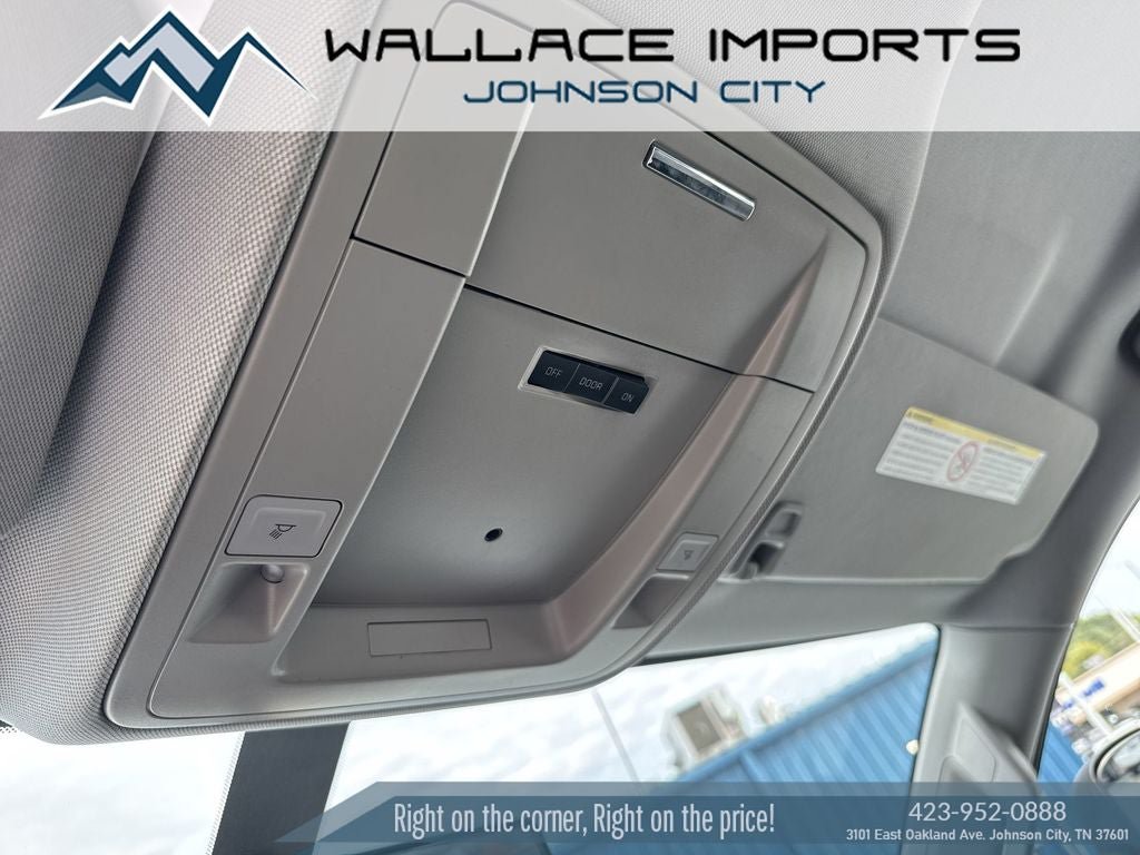 Used 2015 Chevrolet Silverado 3500 W/T AWD/4WD image 6