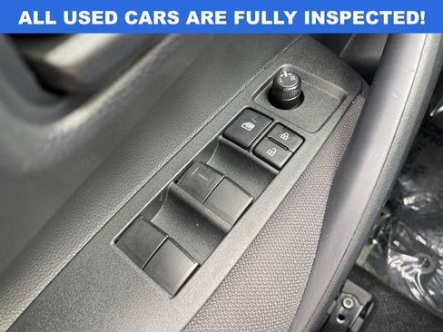 Used 2026 Toyota Corolla LE FWD image 21