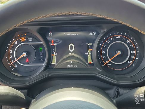 Used 2024 Jeep Wrangler Unlimited Rubicon 392 AWD/4WD image 30