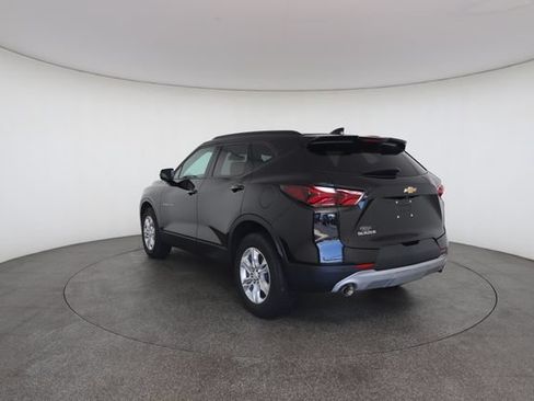 Used 2020 Chevrolet Blazer LT FWD image 12