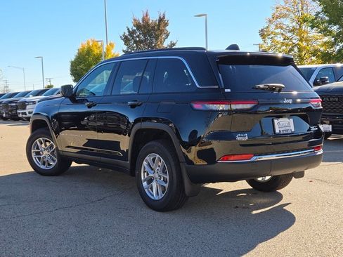 New 2025 Jeep Grand Cherokee Laredo X image 15