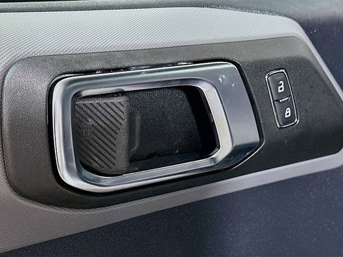 Used 2022 Ford Bronco Big Bend w/ Sasquatch Package image 20