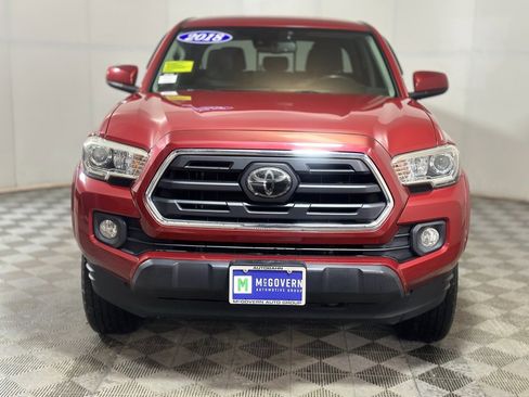 Used 2018 Toyota Tacoma SR5 image 9