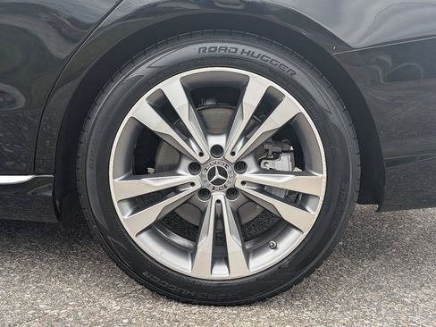 Used 2016 Mercedes-Benz C 300 Sedan w/ Multimedia Package image 24