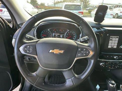 Used 2019 Chevrolet Traverse LT image 26