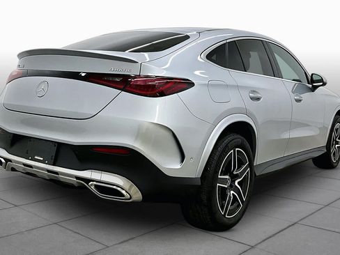 Used 2026 Mercedes-Benz GLC 300 4MATIC w/ AMG Line image 13