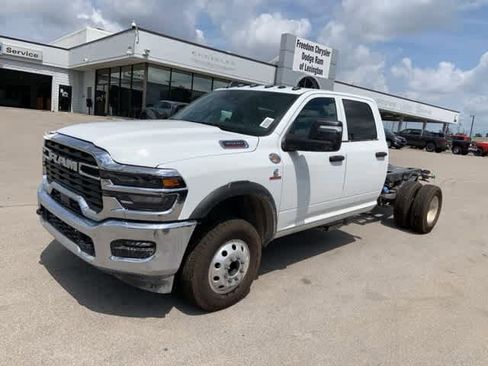 New 2025 RAM 3500 Tradesman image 2
