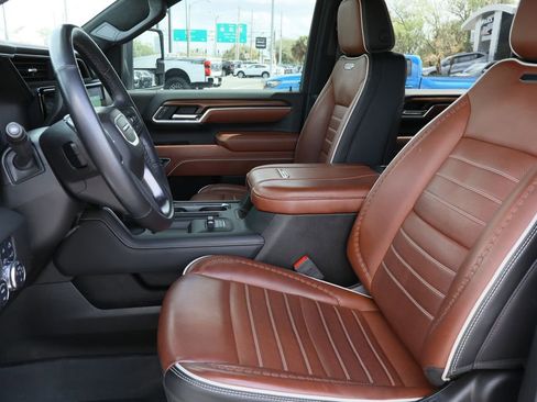 Used 2025 GMC Sierra 2500 Denali Ultimate image 23