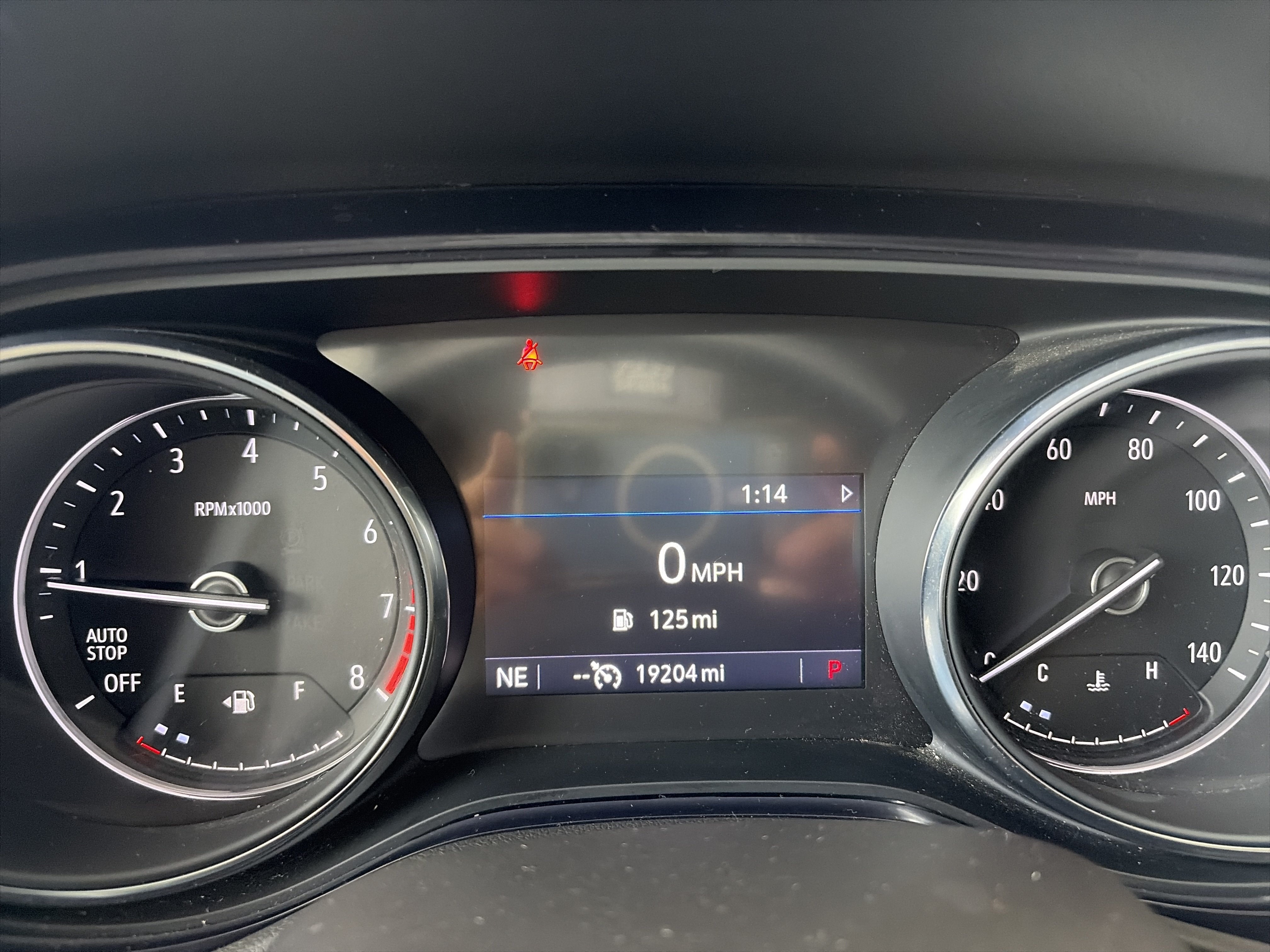 Used 2022 Buick Encore GX Select w/ Sport Touring Package FWD image 26