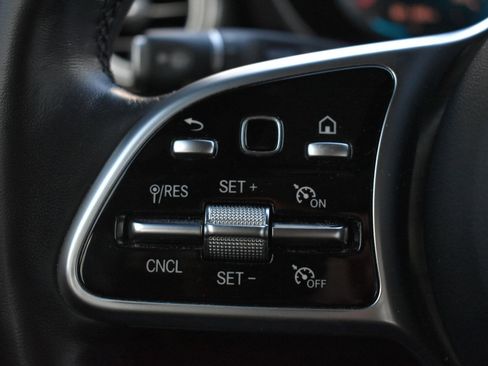 Used 2022 Mercedes-Benz GLC 300 4MATIC image 20