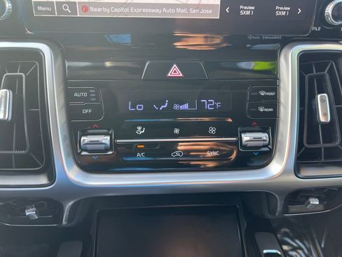 Used 2022 Kia Sorento EX w/ Panoramic Sunroof Package image 26
