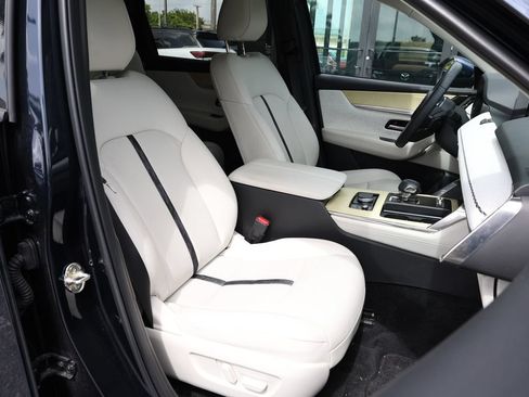 Used 2025 MAZDA CX-90 3.3 Turbo S w/ Premium Plus AWD/4WD image 22